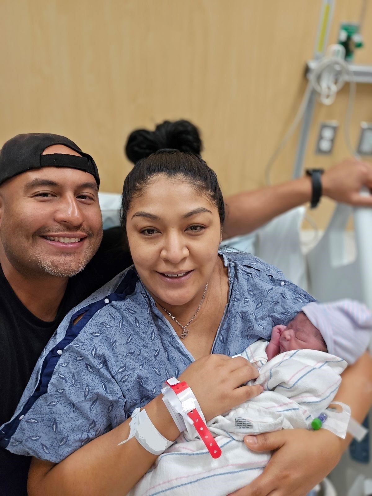 Baby Eduardo Cordero and parents